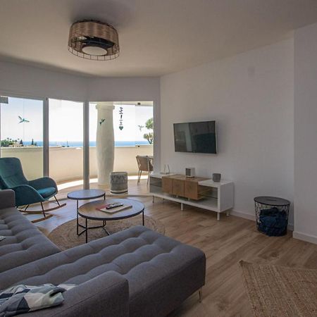 Wonderful 2 Bed Apartment With Stunning Sea Views Sitio de Calahonda Extérieur photo